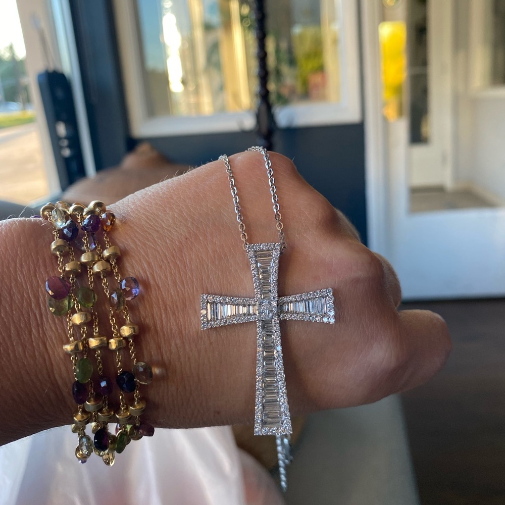 18k Real Gold Real not Synthetic Diamond Cross Necklace